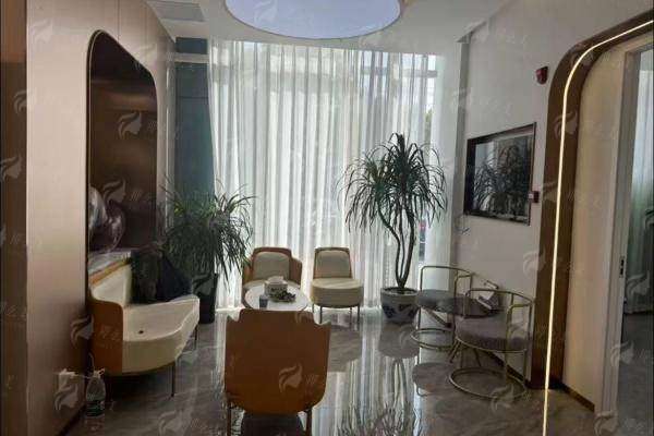 四、阜阳曙光植发术后保护服务:5大维养体系