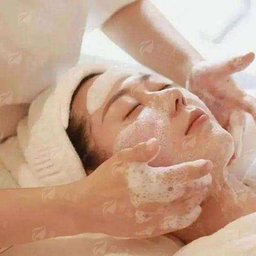 威海美丽心情医疗美容王国胜医生隆鼻，特色技术揭秘，案例推荐，赶紧预约了解！