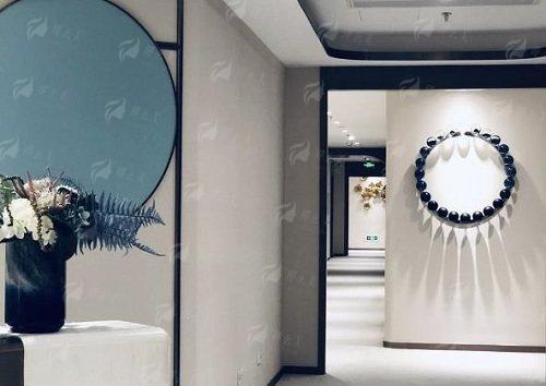 三、贵阳华美紫馨整形美容的杜良军 医生隆鼻术后成效如何?