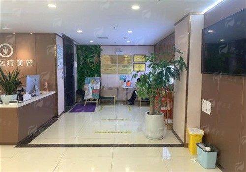 阜阳永功整形吸脂效果怎么样？多位顾客实例展示惊人变化-新颜智尚小程序一键预约！