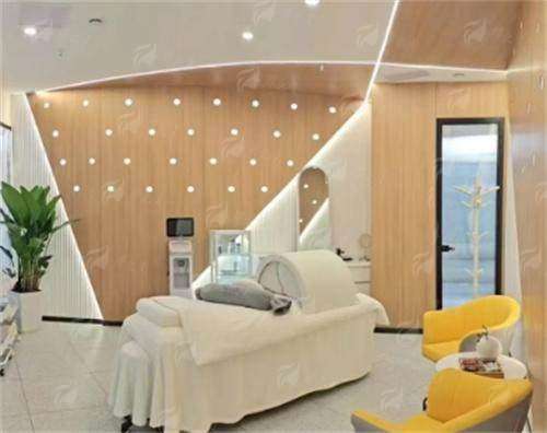 广元达芬奇医疗美容医院周涛医生鼻综合真人案例：术后颜值飞升的秘密-新颜智尚小程序一键预约！