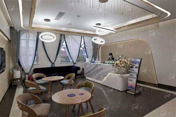 二、曲靖美莱整形切开眼综合4项包含哪些项目？