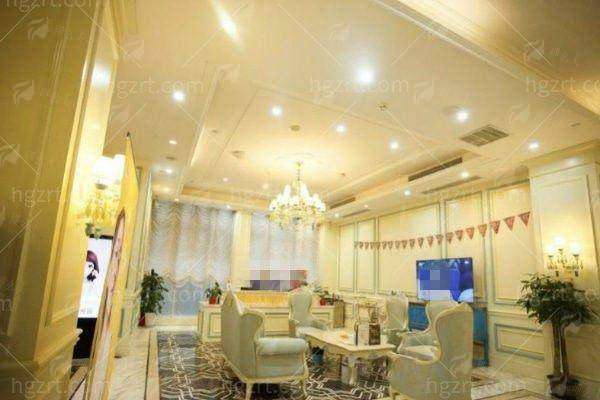 四、广元朗睿整形美容医院术后护理专精体系