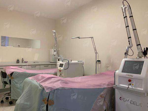 一、廊坊华康医疗美容门诊邢建党医生的隆鼻技术