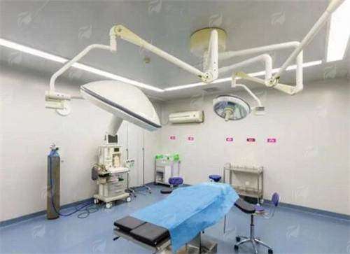 二、武汉乐美的玻尿酸注射技术有哪些优势?