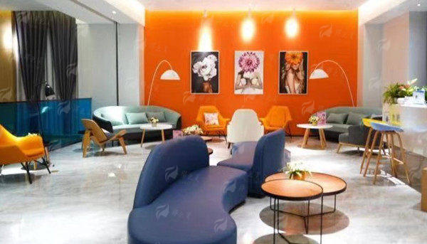 郑州缔莱美面部吸脂价格大揭秘，新颜智尚一键预约，案例推荐不容错过！