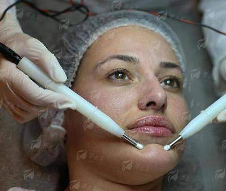 拉皮价格26800 - 39800，河南郑州梨花雨医院这个报价咋样？查看用户反馈并一键预约