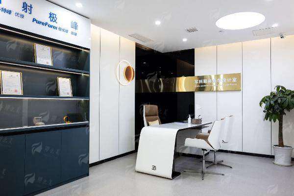 一、党永明医生的疤痕去除技术有哪些优势?