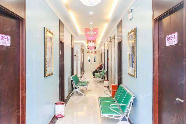 四、郑州东方整形李久恒双眼皮如何预约？多种便捷方式