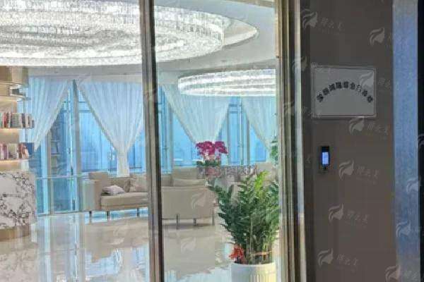 三、张辉医生鼻修复术后成效如何？深圳鸿瑞（西晶）整形口碑怎么样？