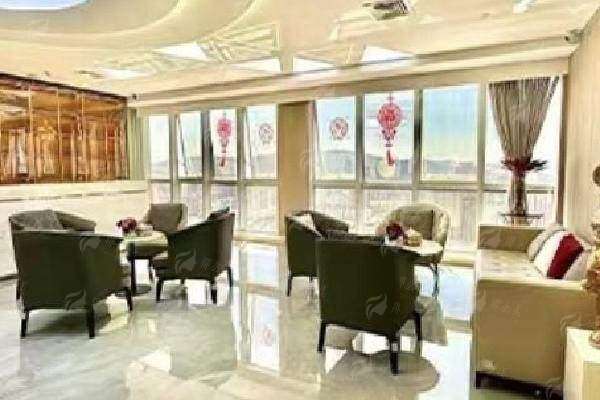 二、张辉医生鼻修复手术过程如何？深圳鸿瑞（西晶）整形有哪些特色？