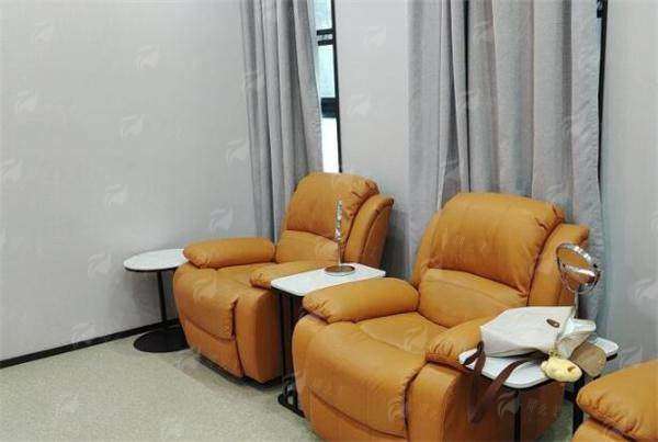 二、河南洛阳孔繁荣医疗美容的鼻修复技术有哪些优势？