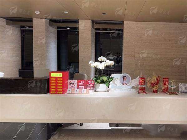 四、如何预约与联系广州艺星的腰腹吸脂服务？