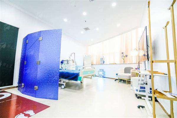 二、合肥壹加壹整形美容口腔医院医生团队实力