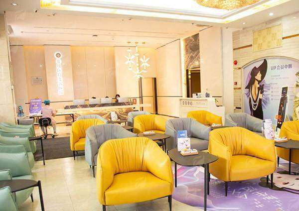 二、李双庆医生双眼皮手术技术解析