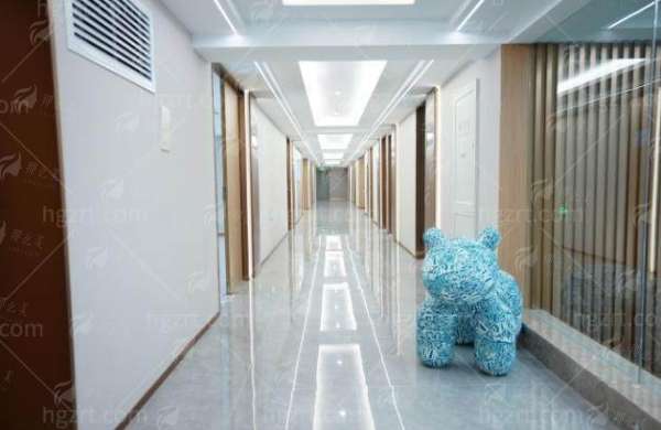 三、北京丽合医疗美容的隆鼻服务与口碑如何?