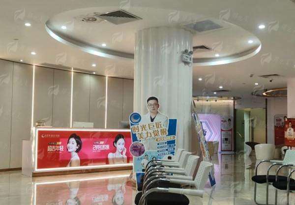 三、东莞爱思特医疗美容口腔门诊双眼皮手术实例分享