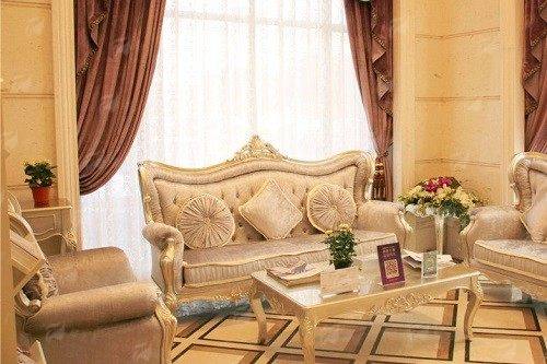 二、广西柳州华美医疗美容门诊部超皮秒医生团队介绍