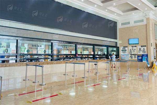 三、在成都做疤痕修复，价格和流程是怎样的？