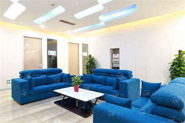 上海时光面部年轻化特色技术盘点，新颜智尚可约，查看真实案例与用户反馈