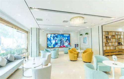 三、除了唐婷院长,苏州地区祛眼袋还有其他选择吗?