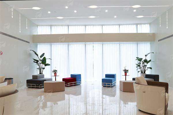 二、上海时光徐怀河唇裂修复术后，如何有效减少张力和疤痕？