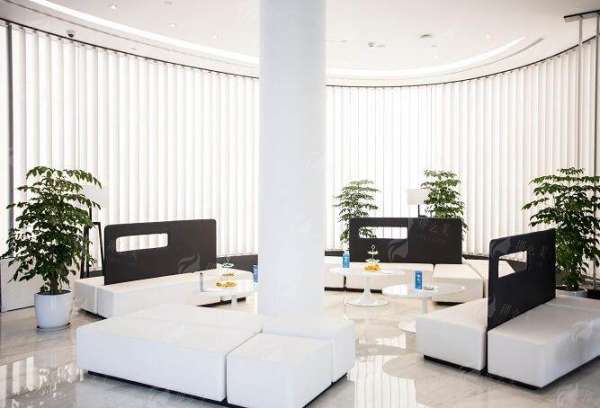 想知道成都八大处王克明医生假体隆胸咋预约挂号？坐诊地址及预约方式全公开啦！