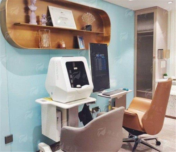 三、在北京漾格医疗美容医院做李在郁轮廓提升，流程和价格是怎样的？