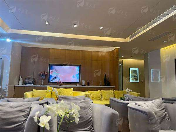 二、皮肤医生为什么会对昆明艺星的“美拉美”给出好评？