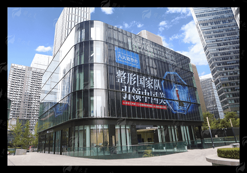 四、假体隆胸术后护理要点