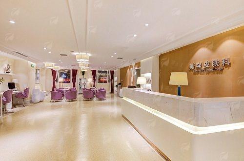 郑州郭美利医生双眼皮修复口碑如何？精细缝合技术解析+线上预约方式大公开，新颜智尚小程序可约