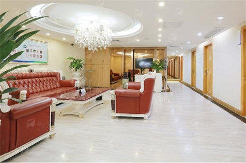 二、郝卫洁医生私密整形在广州曙光医学美容医院有何技术特色？