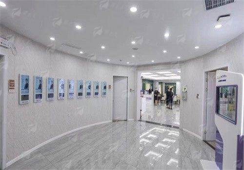 六、价格体系与增值服务