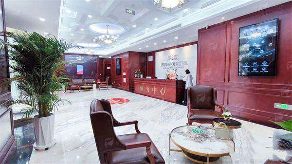 三、济南华韩整形的双眼皮有什么优势与服务?