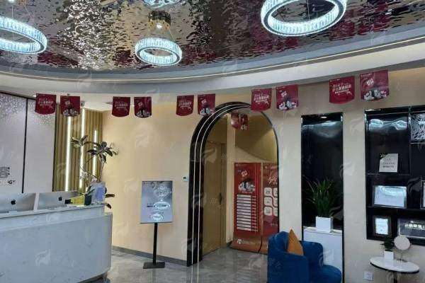 三、合肥品奈手臂吸脂真实实例对比