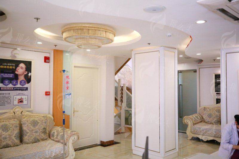 震惊！南京艺星医疗美容医院周丹丹眼部整形效果好，新颜智尚小程序预约1500 - 3500元，太值啦！