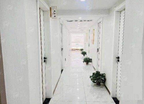 三、秦皇岛念奴娇医疗美容的吸脂价格与修复期是多久？