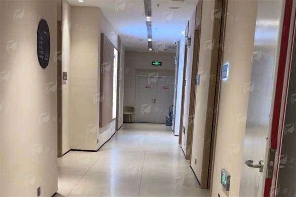 四、想预约厦门思明美仑美奂医疗美容的吸脂面诊，有哪些方便途径？