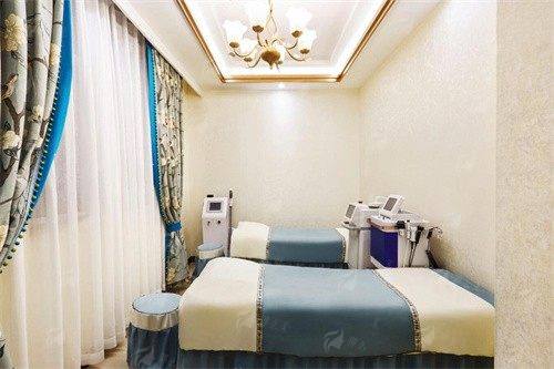 一、乌鲁木齐紫星医美整形——专精资质与硬件保护