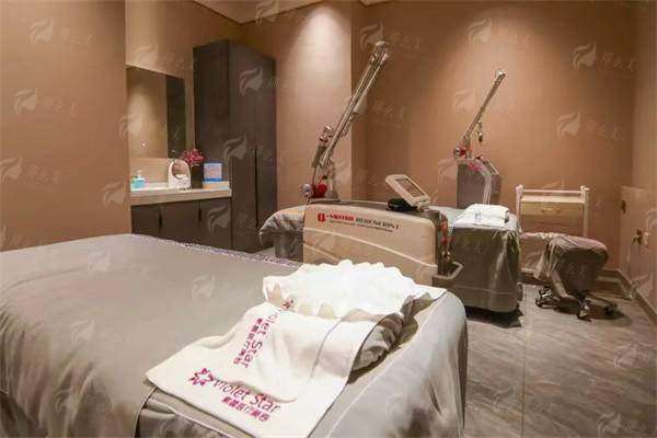 二、乌鲁木齐紫星隆胸技术特色解析