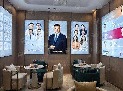 三、真实假体隆胸实例解析