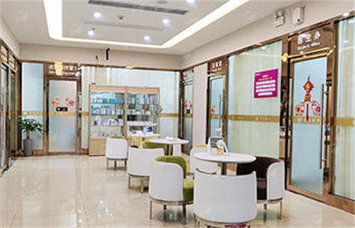 24小时新颜智尚小程序预约  东莞星采医疗美容门诊部植发贵吗？特色项目+口碑评价+预约方式