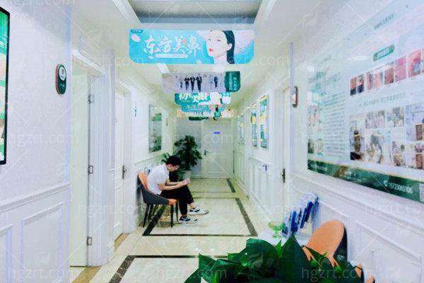 四、重庆军科疤痕中 心祛疤胎记技术优势