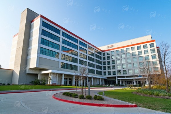 青岛灿辰波罗蜜医疗美容双眼皮宽变窄术后如何护理？