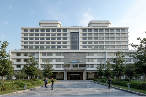 青岛眉下提升手术全攻略，波罗蜜医疗美容医生团队介绍