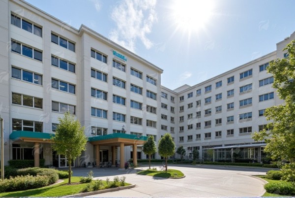 四、如何预约温州和平国内外医疗的丰胸隆胸服务？