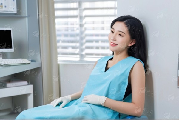 四、如何预约辽宁辽阳映雪口腔医院的隐形矫正服务？