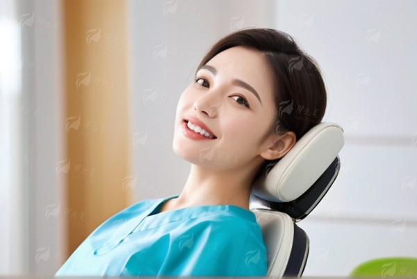 二、袁雷医生种诺贝尔种植体，技术如何揭秘？