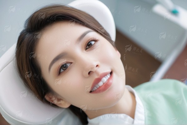 想拥有整齐美牙？深圳蜗牛口腔隐适美隐形矫正，李医生坐诊，速来预约挂号！