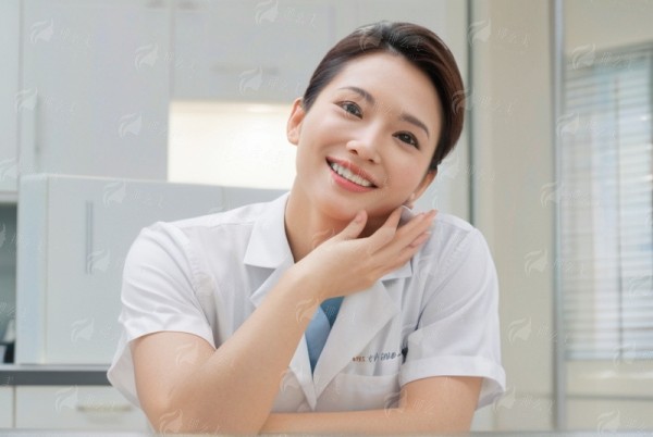 美国皓圣种植体效果究竟咋样？金华兰溪卓奥口腔闵鹏医生坐诊，赶紧预约挂号了解！